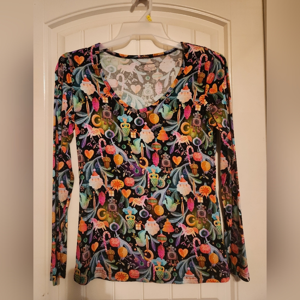 Muse Threads "Ornamental" Women's Bamboo Top, Size Small, NWOT